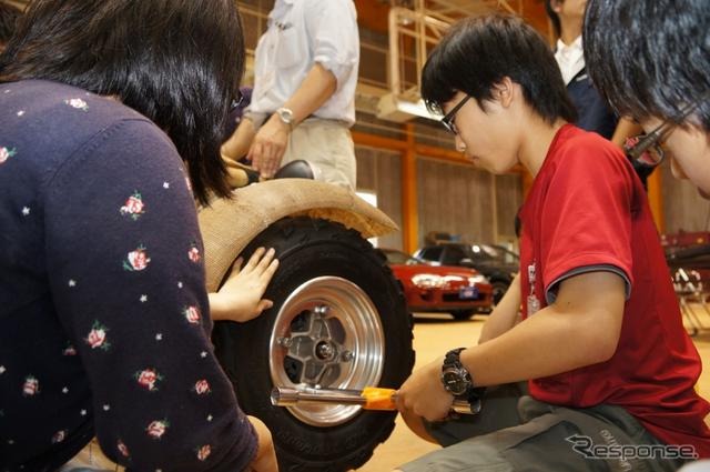 「エコカーを組み立てて乗ってみよう！」