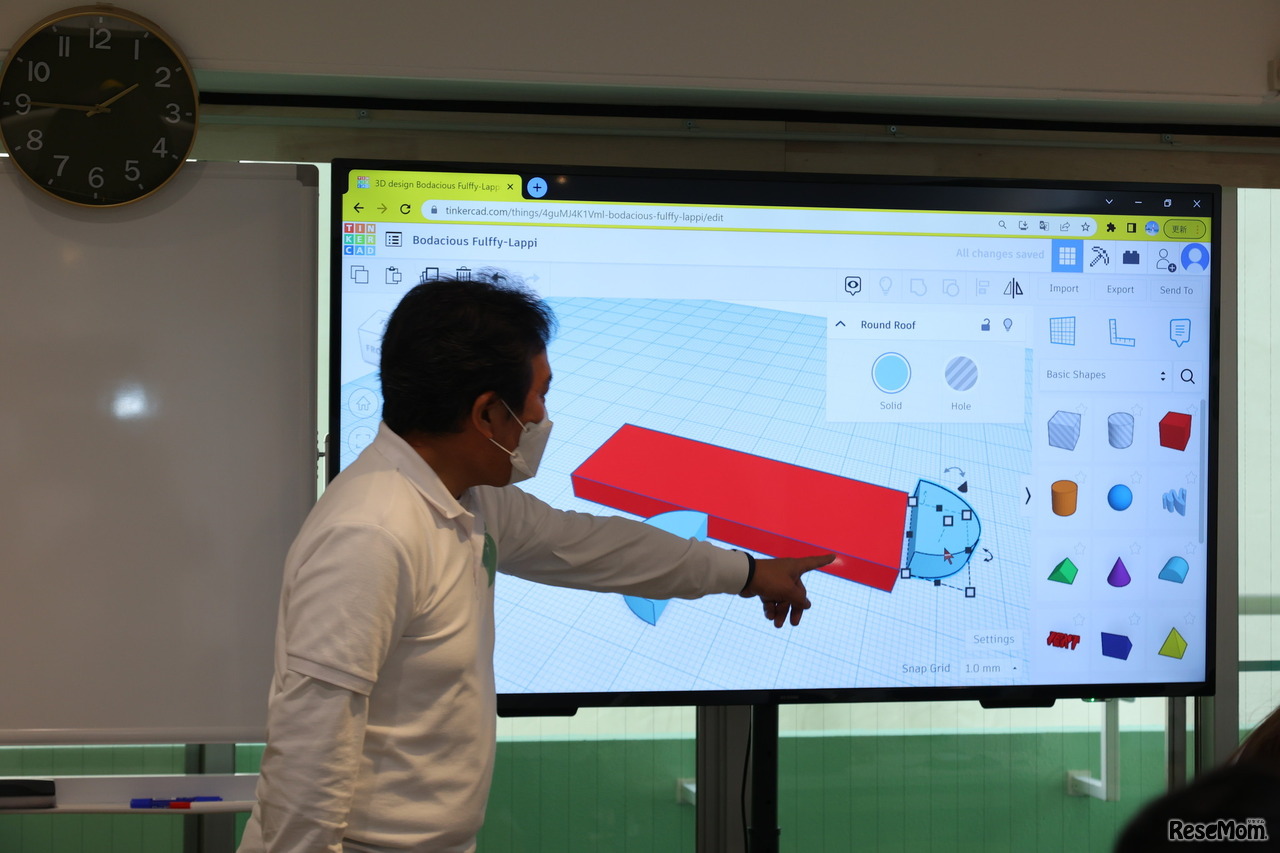 ITのものづくりを英語で包括的に学ぶ、ロボット教室「ROBBO」が目指すもの