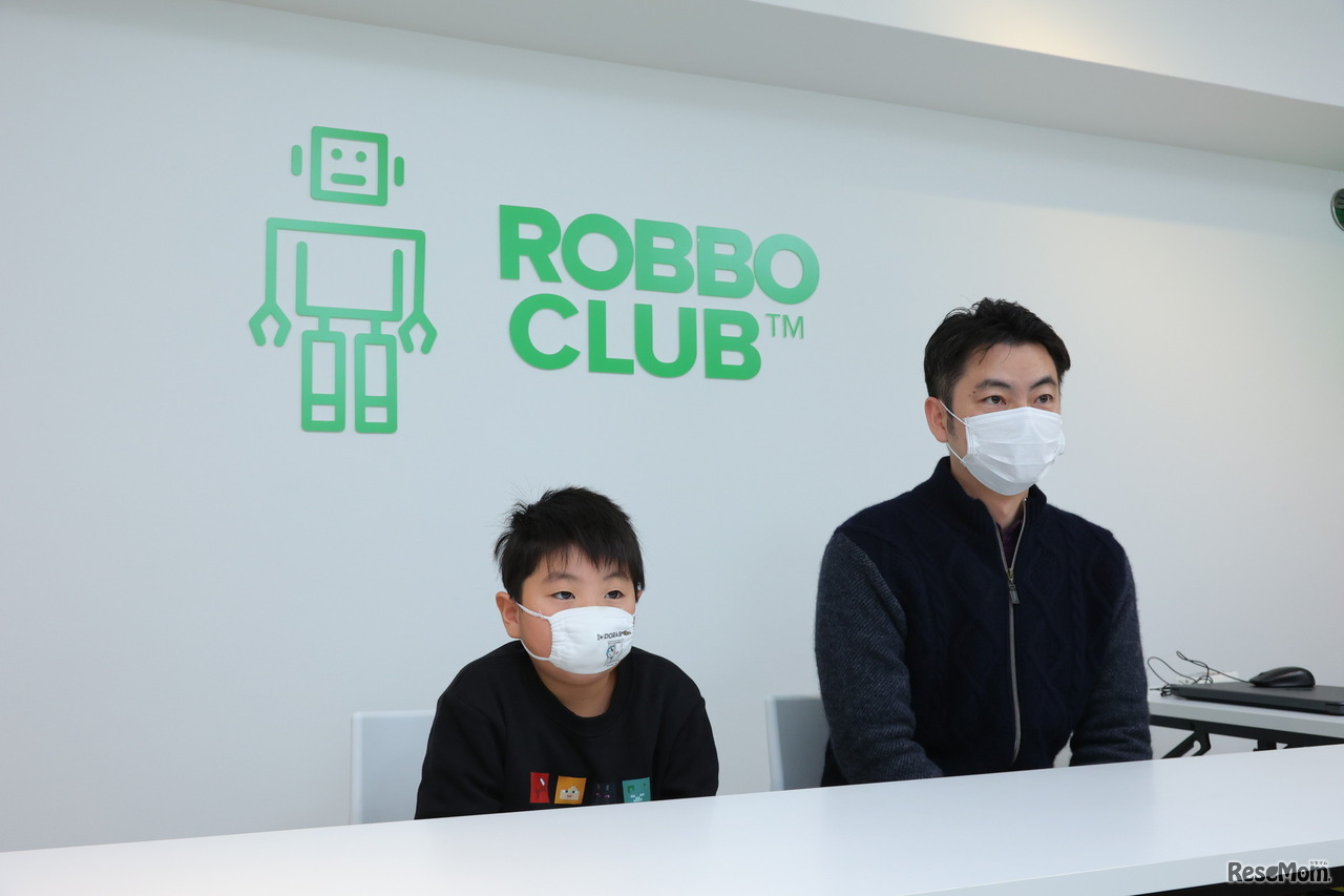 ITのものづくりを英語で包括的に学ぶ、ロボット教室「ROBBO」が目指すもの