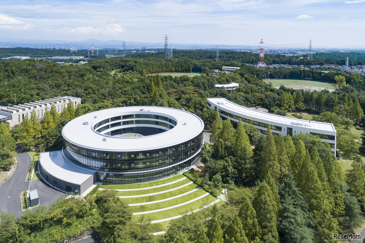 名古屋商科大学のキャンパス内に開校した国際高等学校