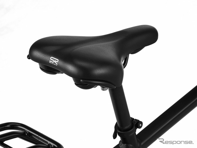 クッション性が高くペダリングを妨げないコンフォートスポーツサドル