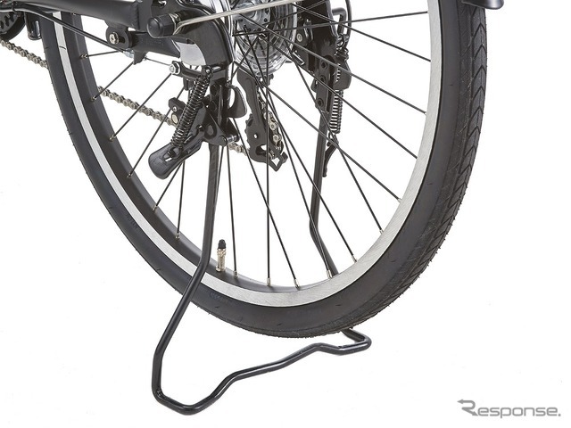 自動でロックがかかる両立スタンド