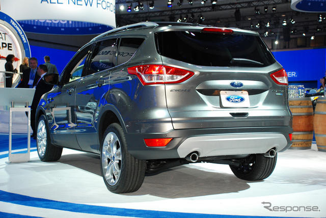 フォード　エスケープ（ロサンゼルスモーターショー11） 