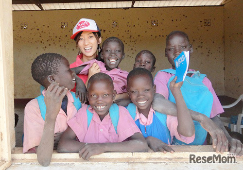南スーダンの子どもたちと