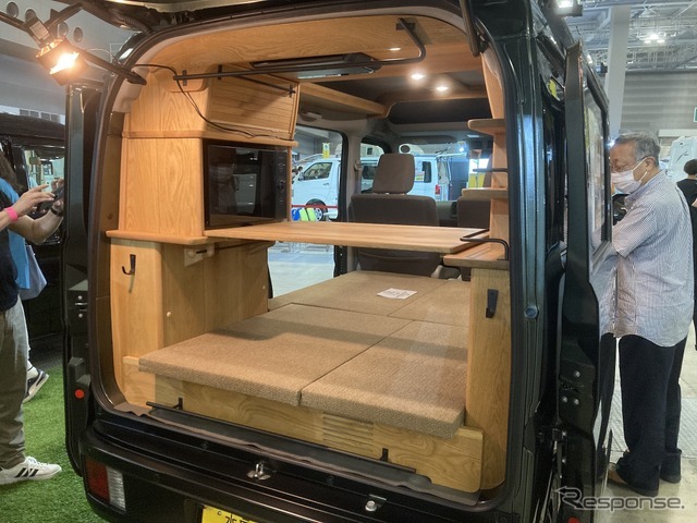 ロータスRV販売ルートシックス（東京キャンピングカーショー2022）