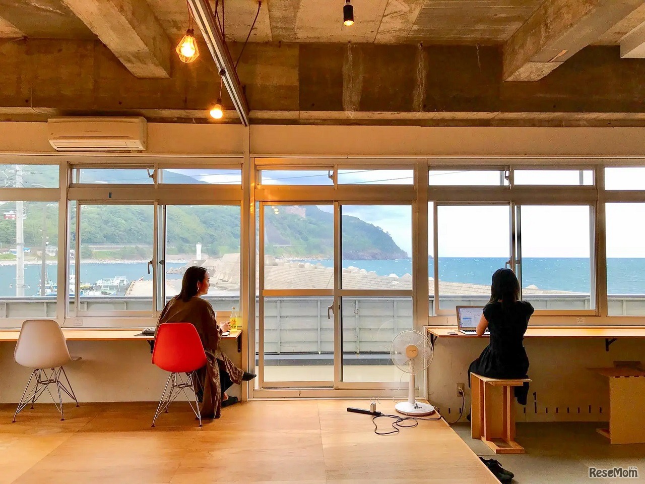 シェアスペース「EAST DOCK」