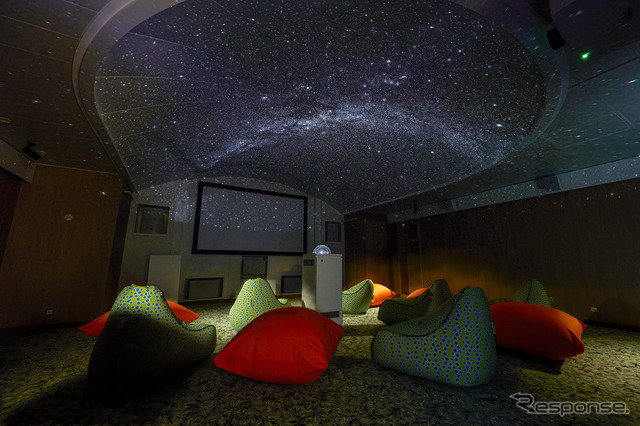 船上で楽しむプラネタリウム生解説イベント、『洋上の星旅』