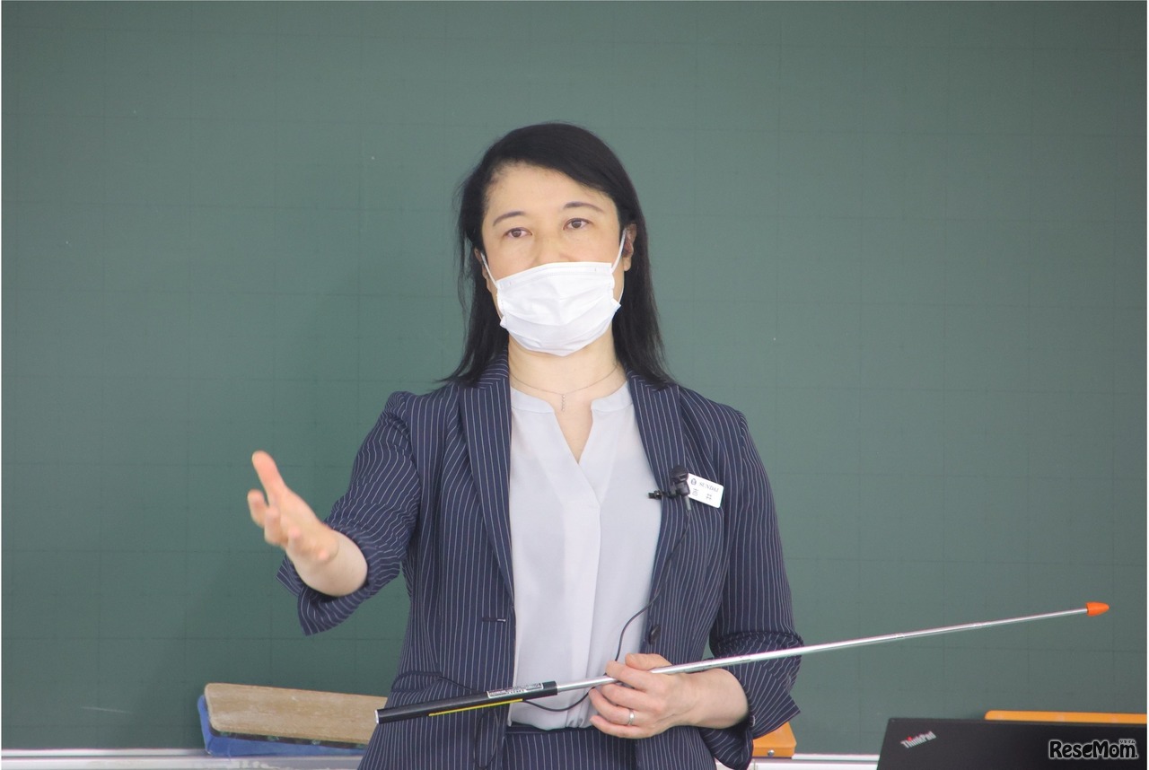 駿台予備学校 お茶の水校3号館（東大専門校舎）責任者の吉井素子氏