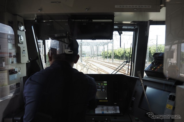 東京メトロ和光車両基地＆昭和鉄道高校探訪ツアー：停車位置ギリギリにピタリと止める運転士さんに拍手