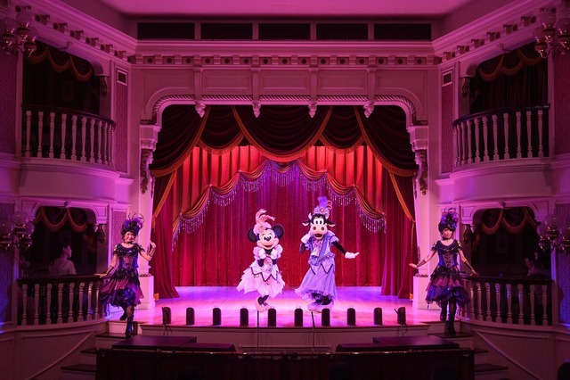 新ショー「ザ・ダイヤモンド・バラエティマスター」As to Disney artwork, logos and properties： (C) Disney