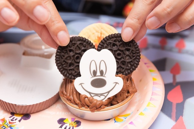 気分はあこがれのパティシエ！自分だけのミッキーマウスデザートを完成させてTDR40周年をお祝いしよう