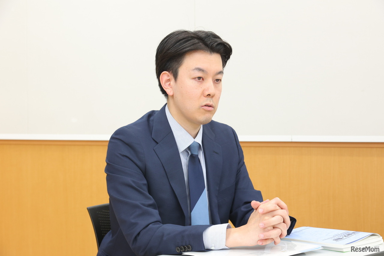 駿台予備校の医学部受験専門校舎・市谷校で国公立大コースを担当している秋庭孝一郎氏