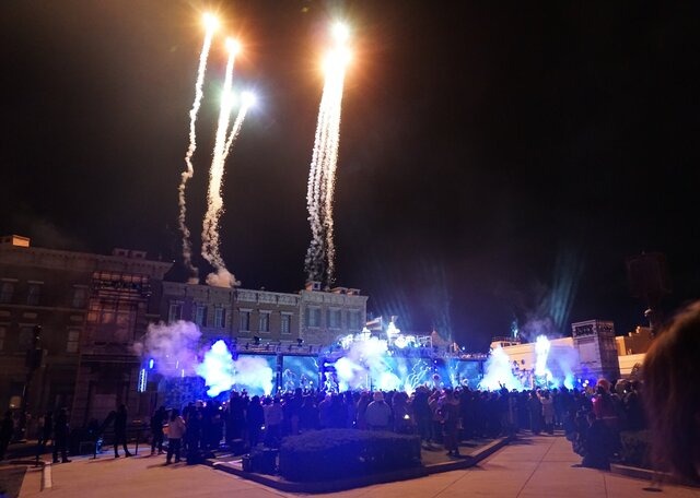 USJで“クリスマス・ナイトショー”！特別なマリオやエルモたちとも会えるユニバの冬を、一足先に体験してきた