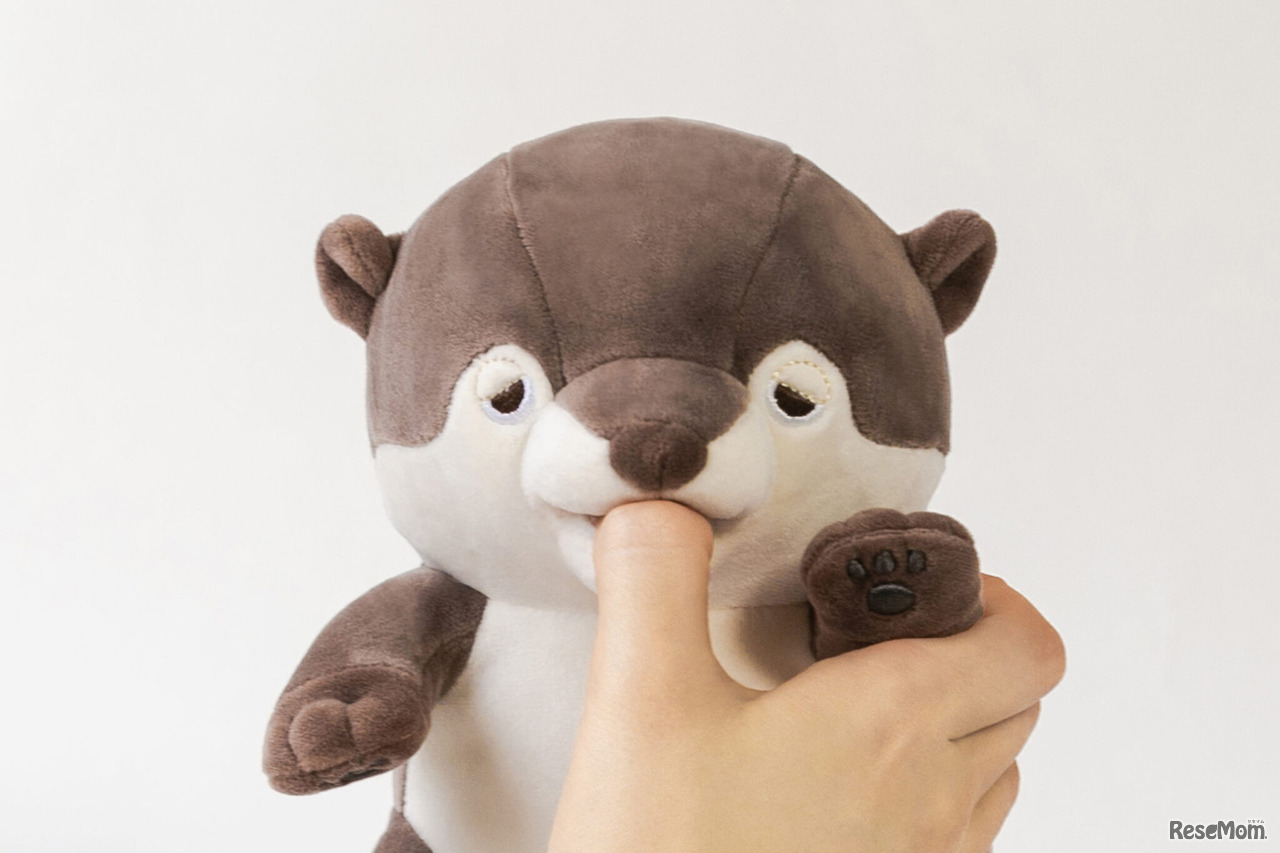 ユカイ工学「甘噛みハムハム」