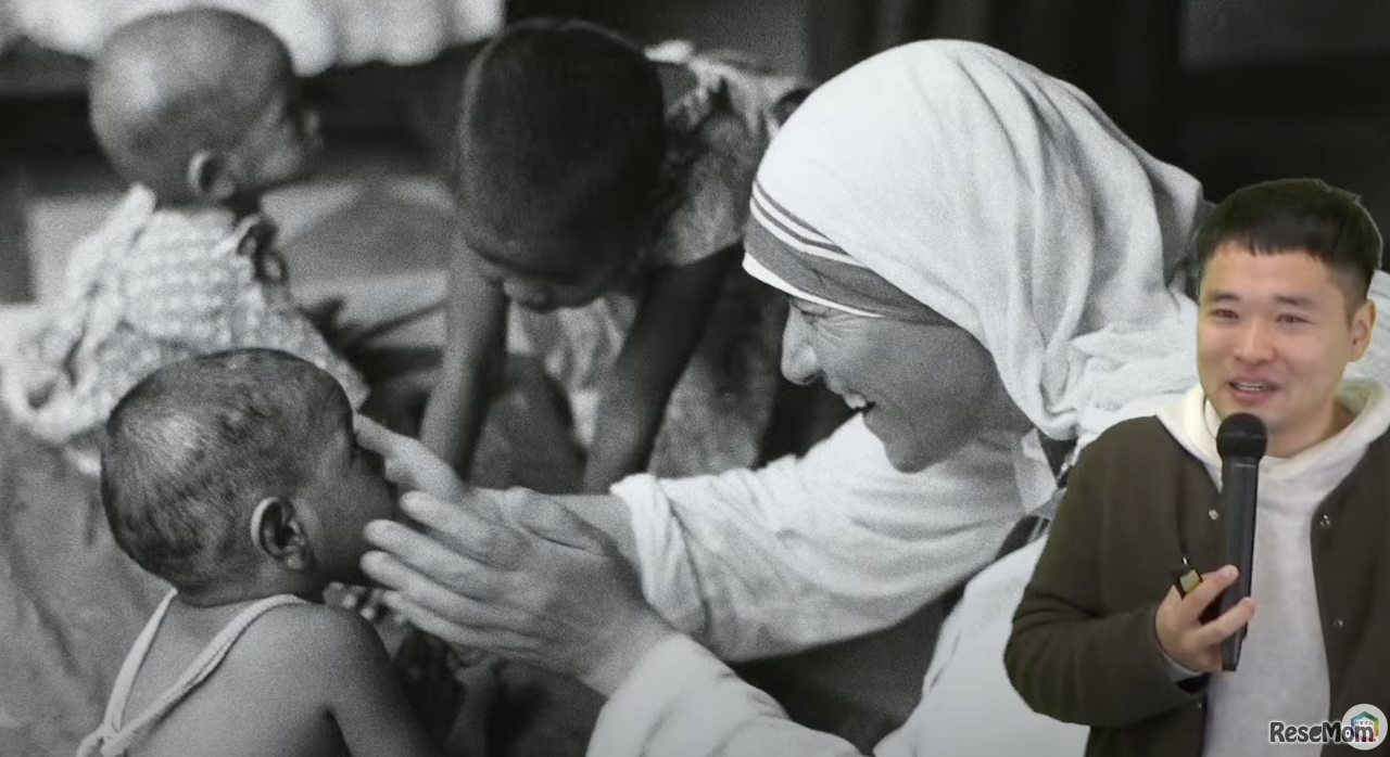 マザー・テレサの写真と講師 向敦史氏