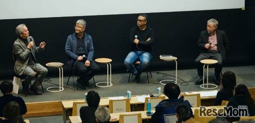 2023年12月、全体パネルの様子：左から、民俗学者 赤坂憲雄氏、彫刻家 林武史氏、現代美術作家 大巻伸嗣氏、陶芸家 三上亮氏