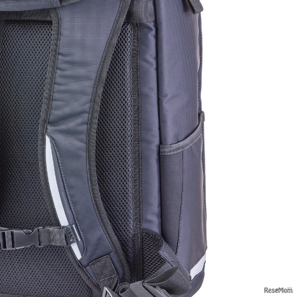 サイドポケット付