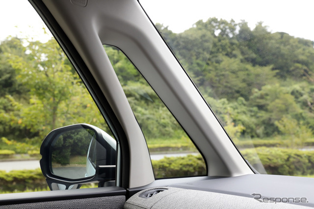 Aピラーを細くし、運転席からの死角をできるだけ少なくしている