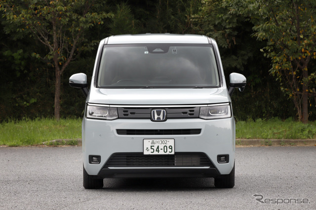 Honda ステップ ワゴン 新型（e:HEV AIR）