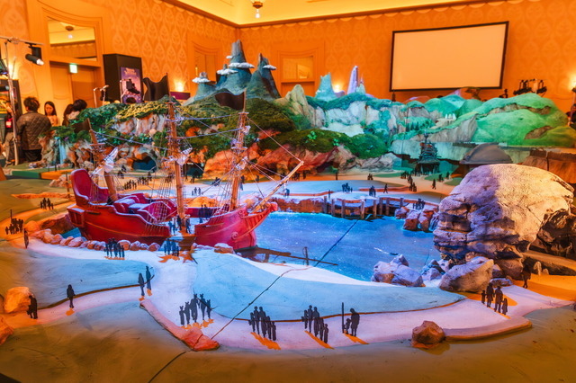 ティンカーベルが作った楽しい乗り物を体験！「フェアリー・ティンカーベルのビジーバギー」誕生