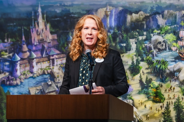 世界のディズニーパークで初！ラプンツェルの物語を楽しめるライド「ラプンツェルのランタンフェスティバル」誕生