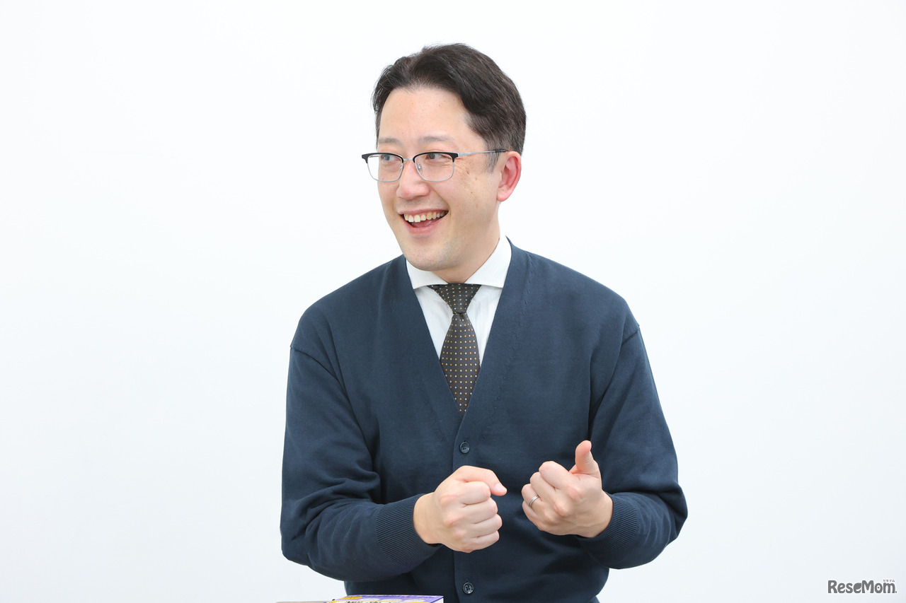 灘中学校・高等学校 国語科教諭の井上志音氏