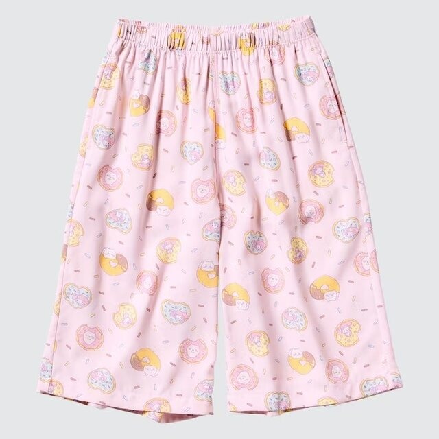 ユニクロから「ちいかわ」×「サンリオ」のキッズアパレルが発売！甘いスイーツに囲まれたちいかわ、マイメロたちが可愛すぎる