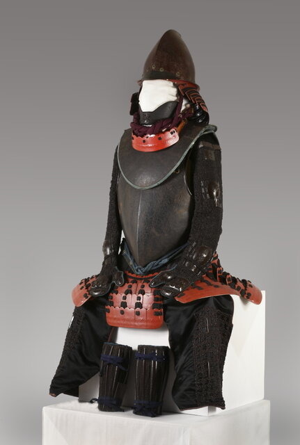 モチーフとなった「南蛮胴具足」。