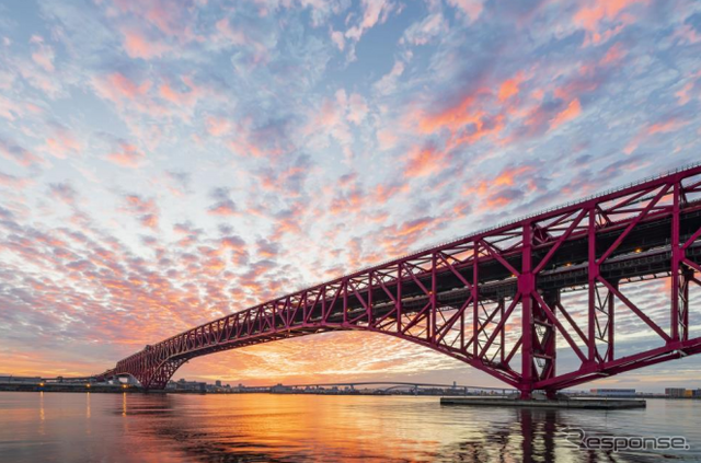 阪神高速港大橋
