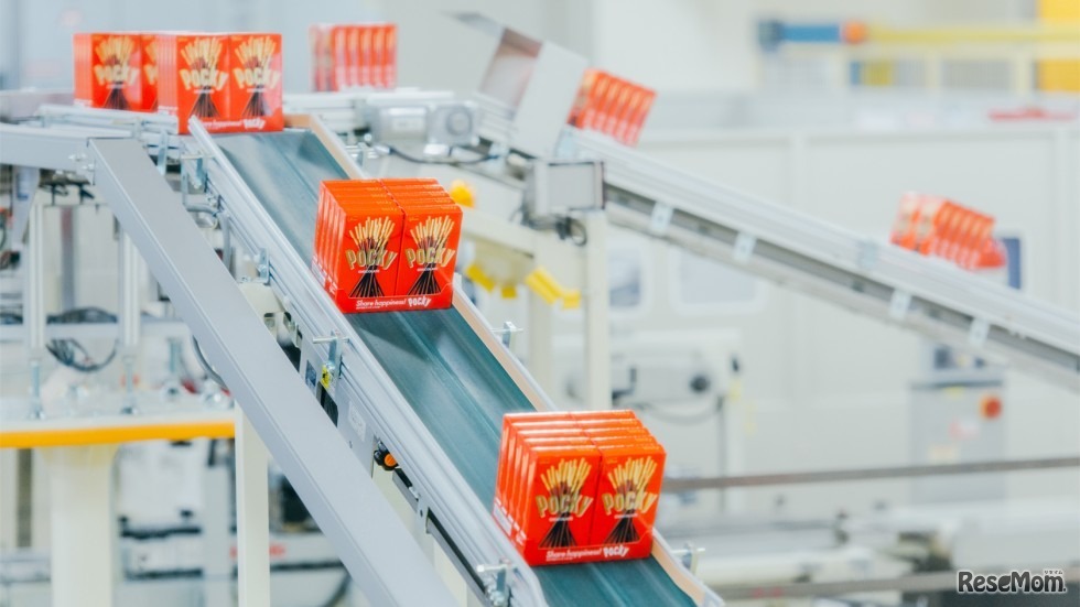 グリコピア・イースト：ポッキーストリート（工場見学）