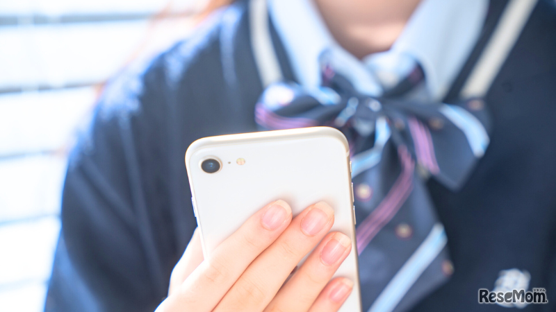 スマホで利用するようす