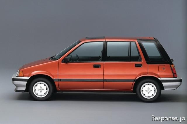 ホンダ フィットのワゴン、フィットシャトルが3月に登場…「シャトル」の名が復活（写真はシビックシャトル）