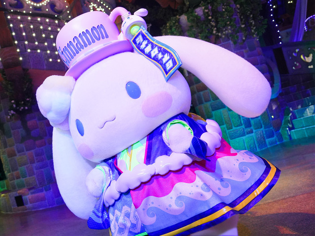 「ピューロランドネオナツマツリ WA☆SHOWI BEAT!」写真（C） 2024 SANRIO CO., LTD. TOKYO, JAPAN 著作 株式会社サンリオ