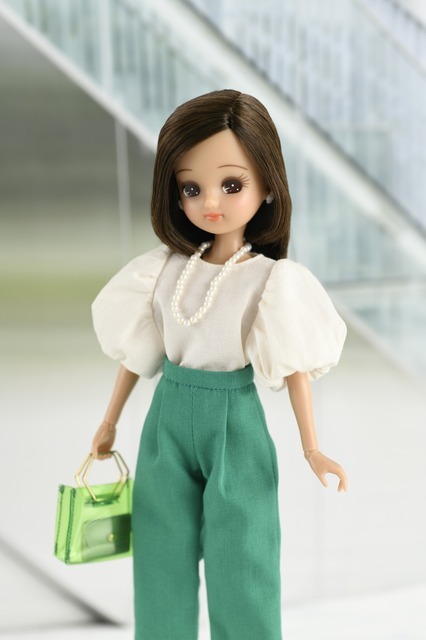 「リカ活」が楽しめる！フォトジェニックリカの着せかえ服（仮）（ブティック社）