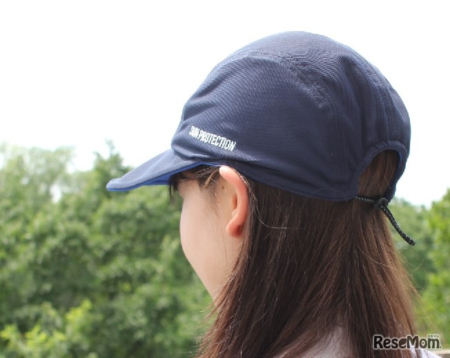 UVカット特殊素材を使用し、深くかぶることができるUVカット帽子 エポカル