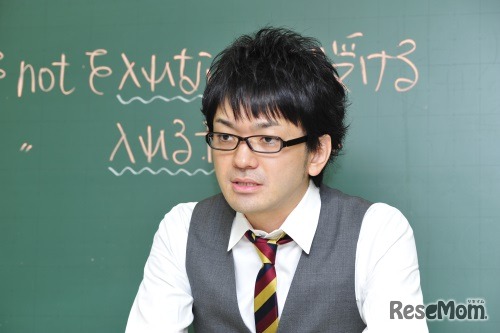 英語科の成川博康先生