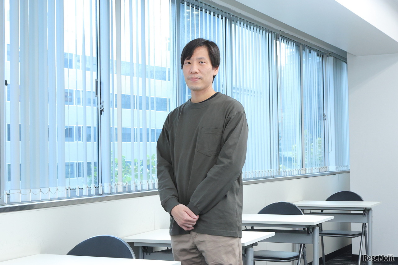 インタビューに応じてくれた医学部専門予備校・エースアカデミー代表の高梨裕介氏
