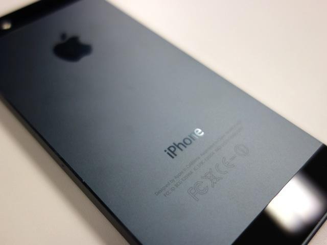 アップル iPhone 5（ソフトバンクモバイル）