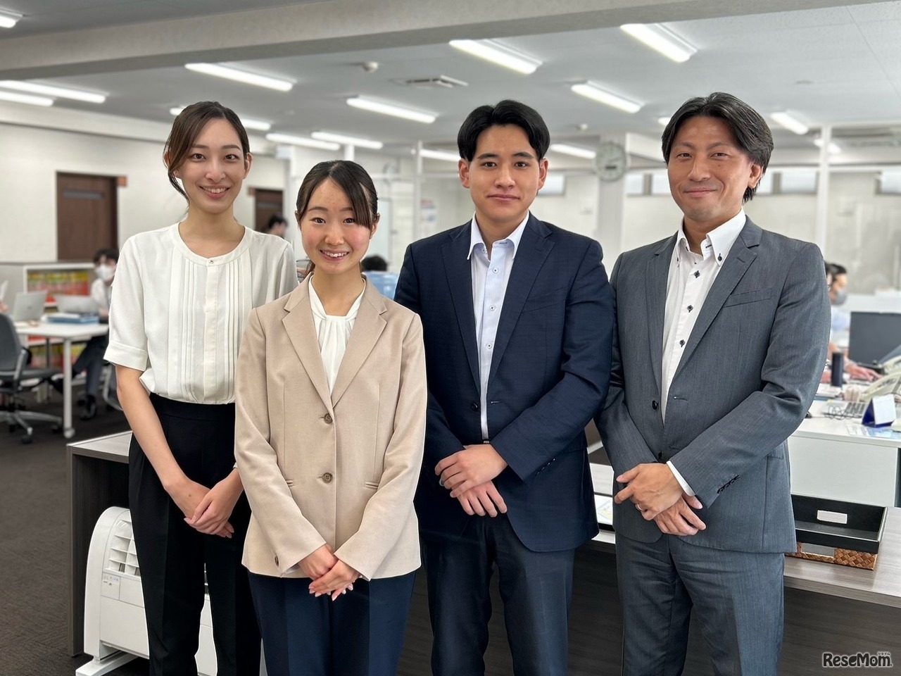 生徒も社員も十人十色、さまざまなタイプの社員が活躍