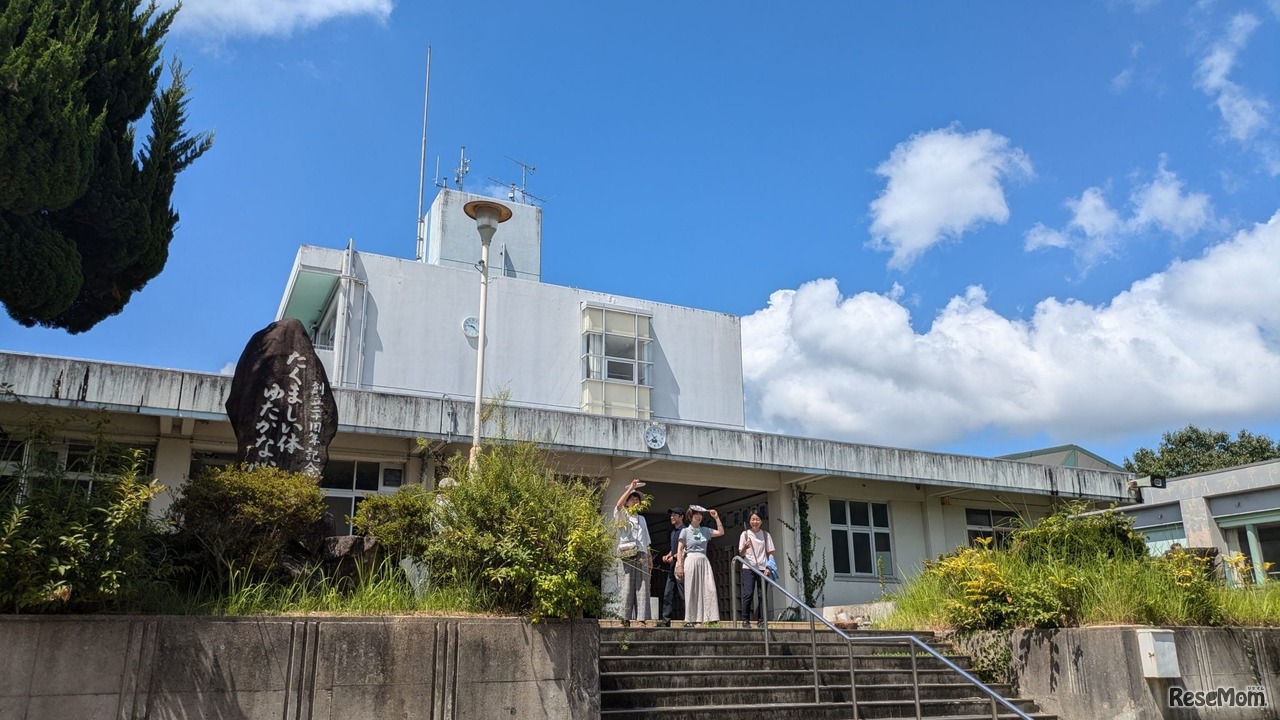 六瀬ほしのさと小学校のロケーション