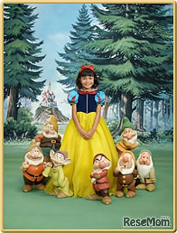 ディズニー プリンセス アカデミー　クリスマス舞踏会（イメージ）