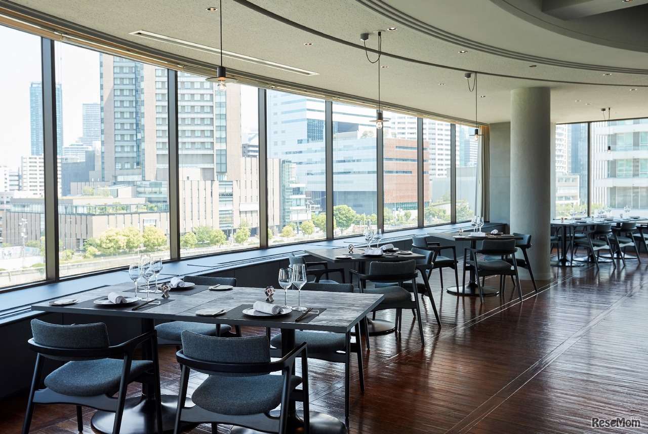 「THE RAY」（アネックス7階）