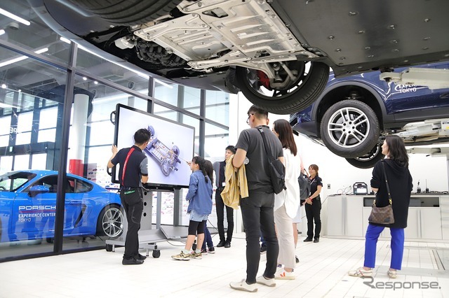 Porsche Kids Tech Class　ワークショップ内見学の様子