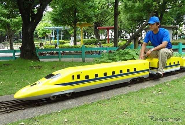 夏休み特別イベント「はたらくのりもの大集合 in 羽田エアポートガーデン」