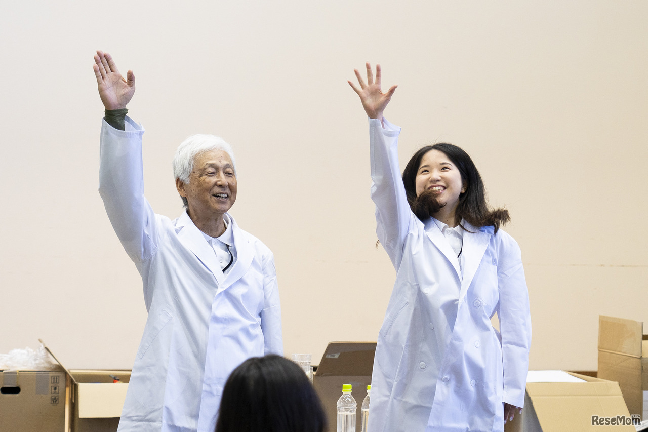 「ドクター」と「なっしー」による実験スタート！