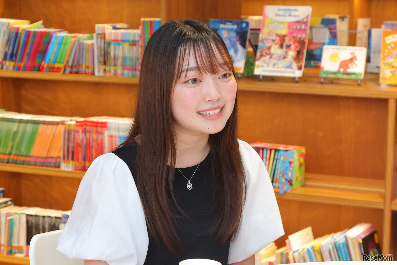 廣瀬柚香さん（早稲田大学政治経済学部政治学科1年）