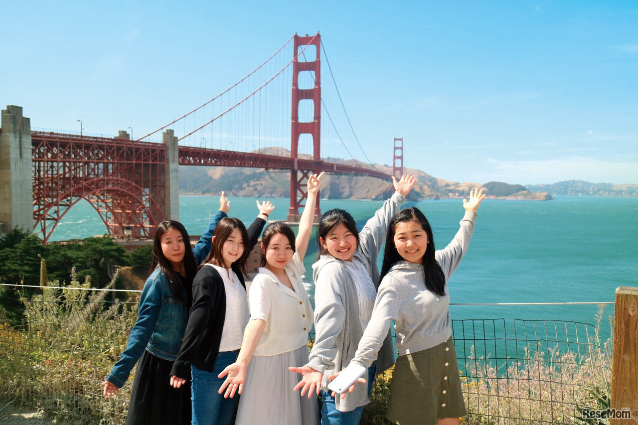 海外研修や留学の機会も充実