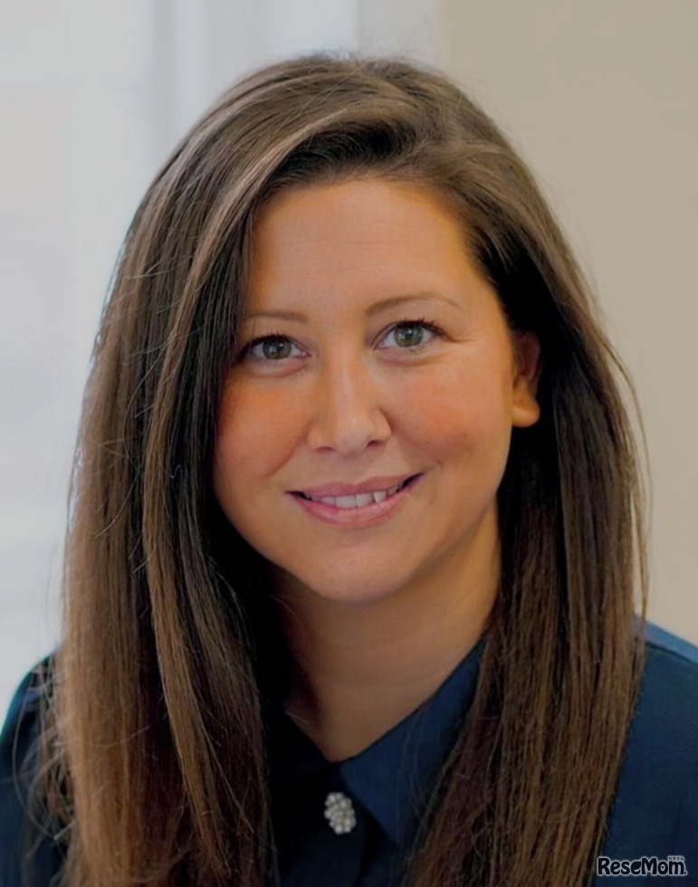 ケイティ・ダリモア氏（ドラゴン・スクール副校長）