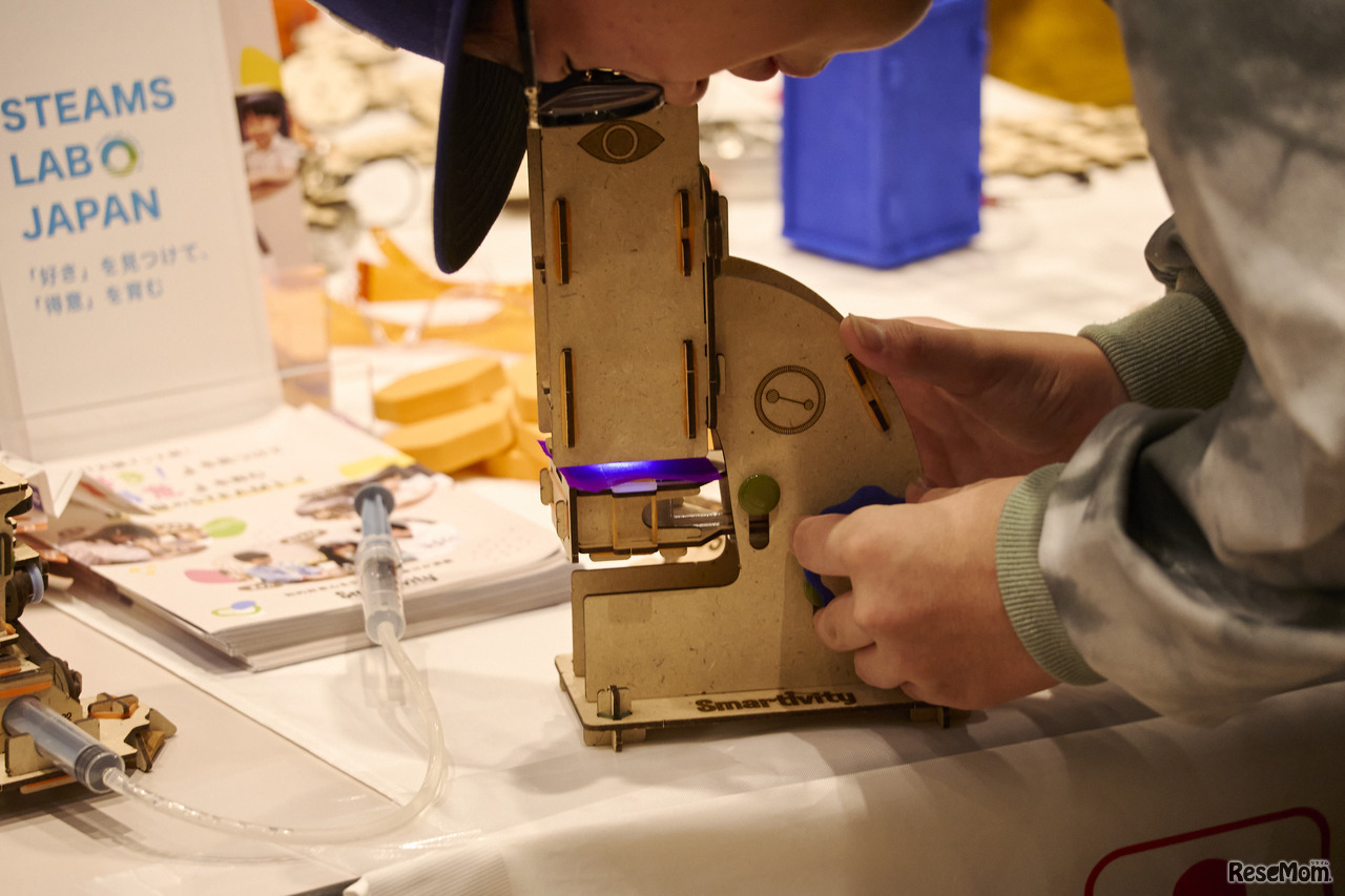 STEAMS LAB JAPANのブースのようす