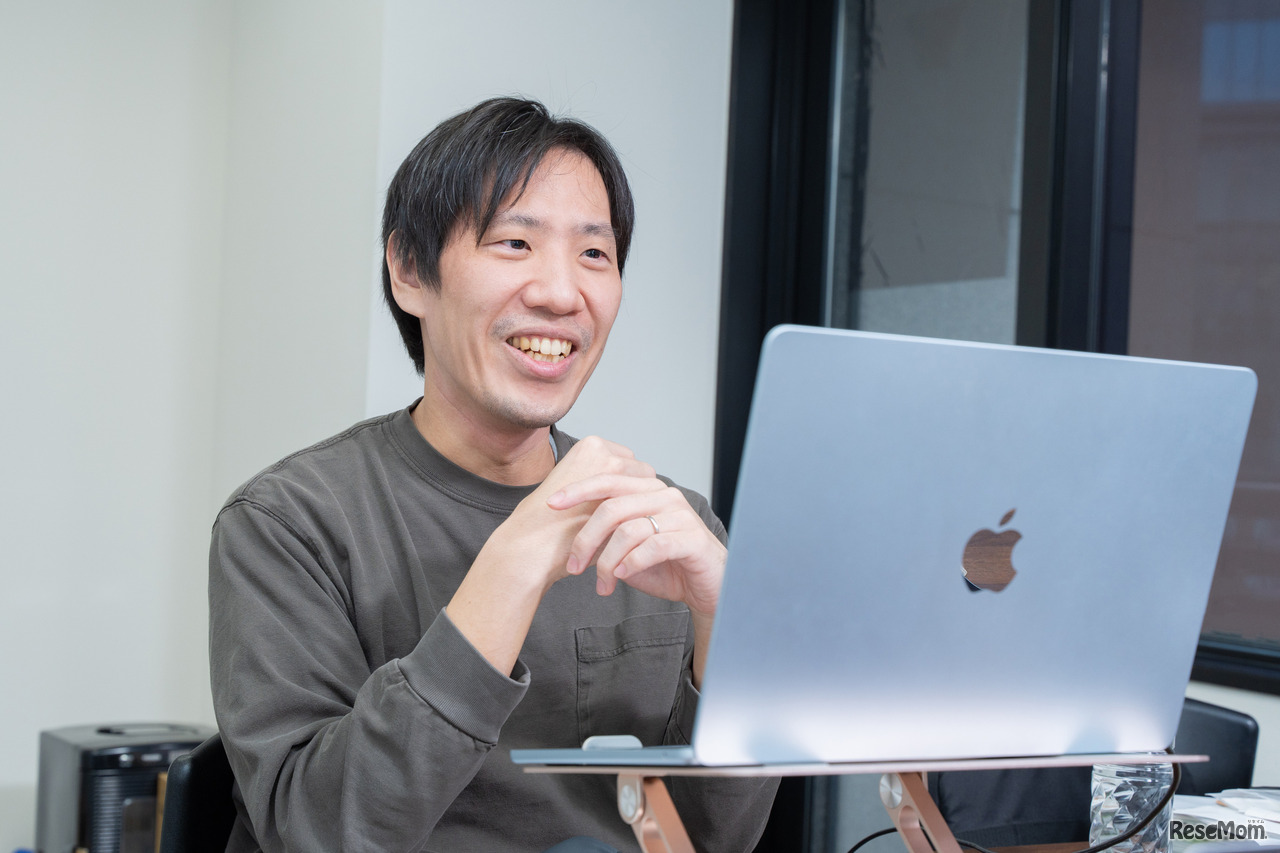 インタビューに応じてくれた医学部専門予備校・エースアカデミー代表の高梨裕介氏